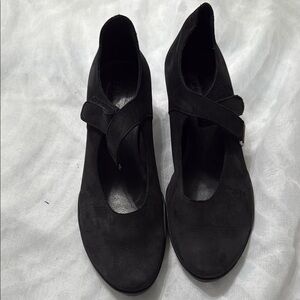 Arche Black Flats Versatile Suede Loafers
